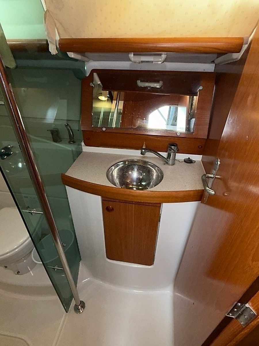 2004 Jeanneau Sun Odyssey 35 — 0005891130