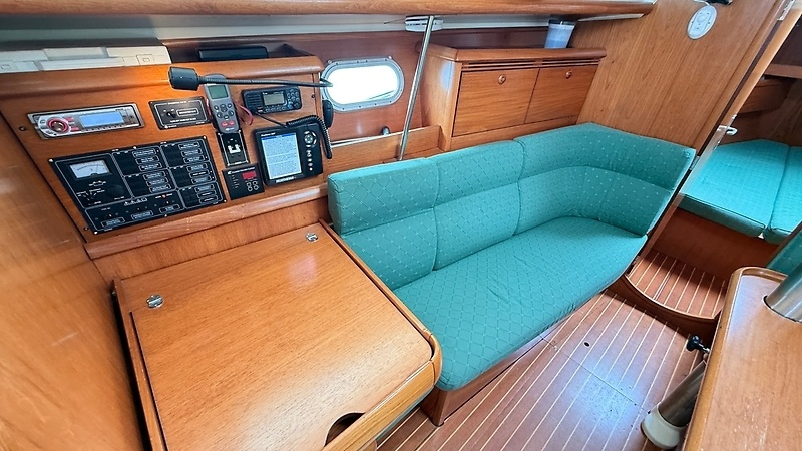 2004 Jeanneau Sun Odyssey 35 — 0005891125