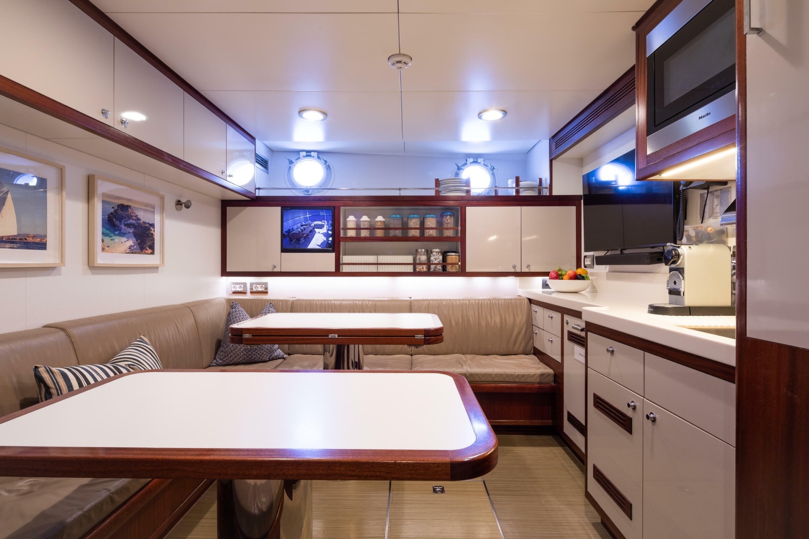 1979 Feadship 