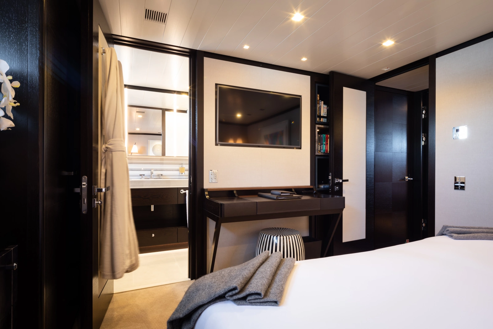 1979 Feadship 