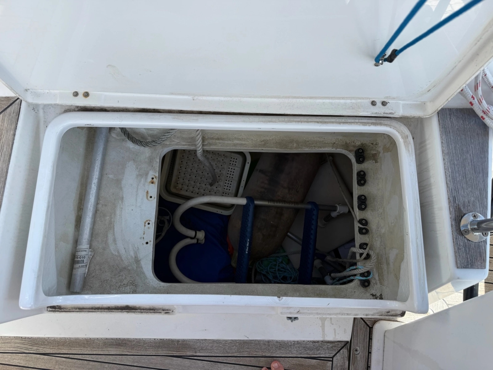 Storage that leads down to the interior storage space 