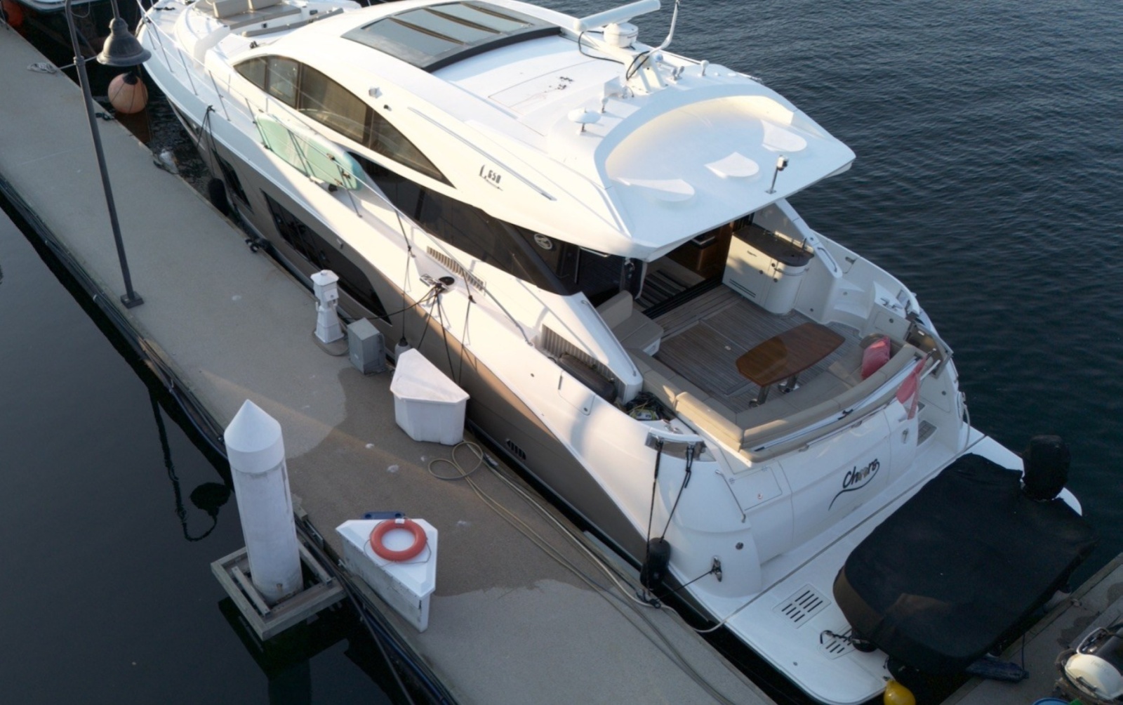 2015 Sea Ray L650