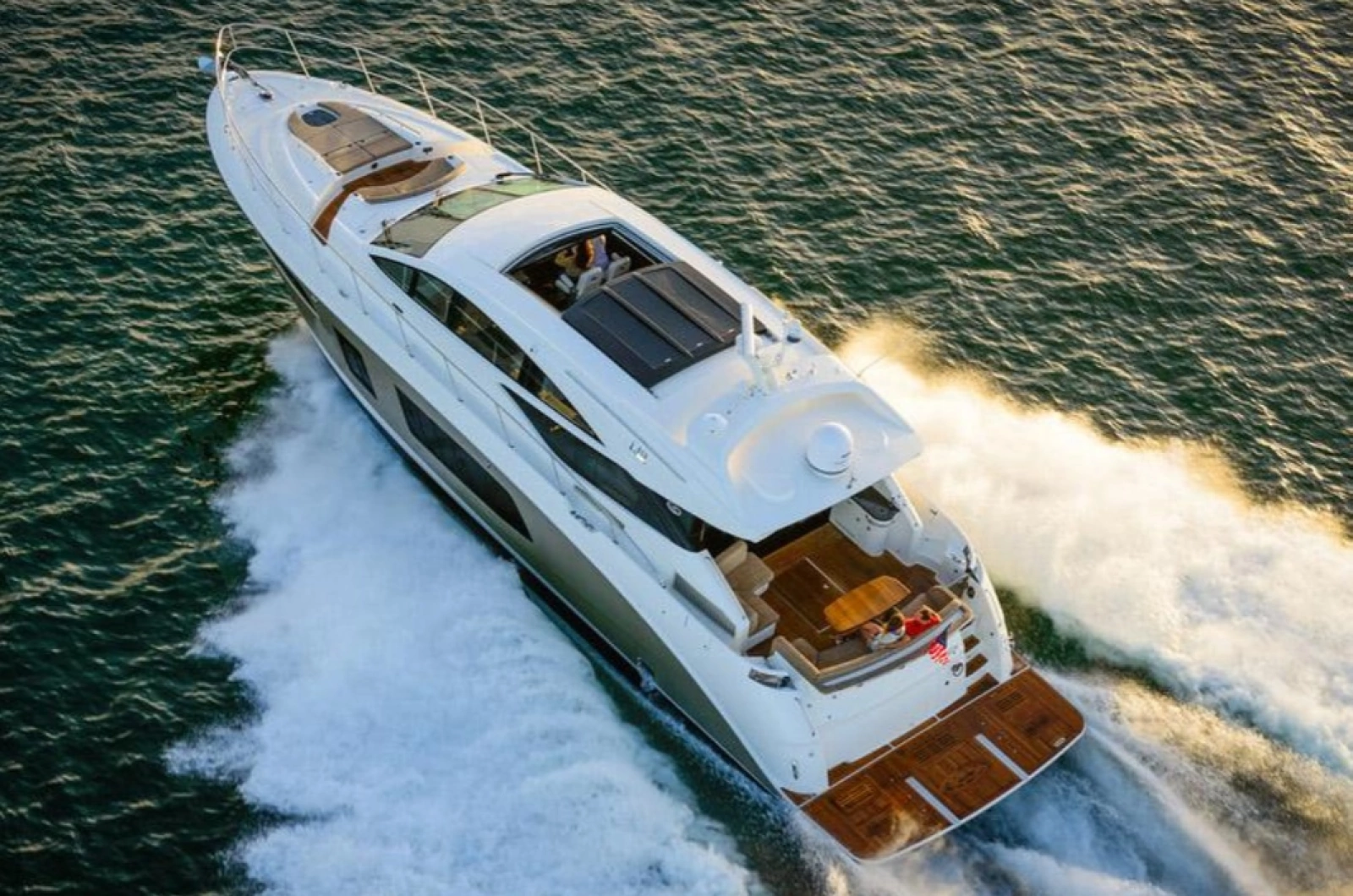 2015 Sea Ray L650