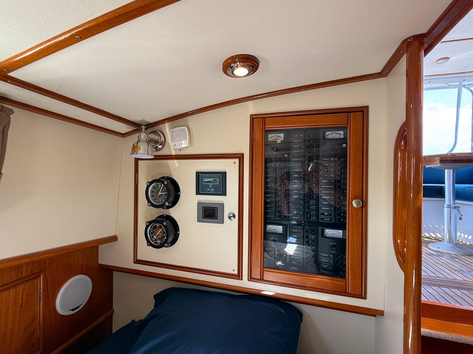 2003 Grand Banks 38 Eastbay HX