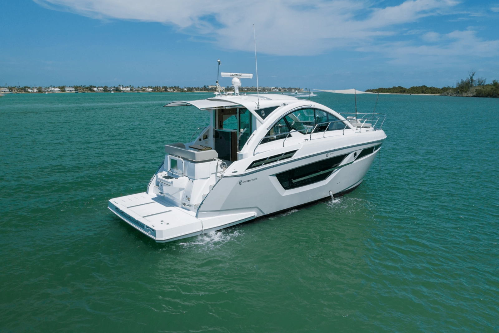 2024 Cruisers Yachts 50 Cantius