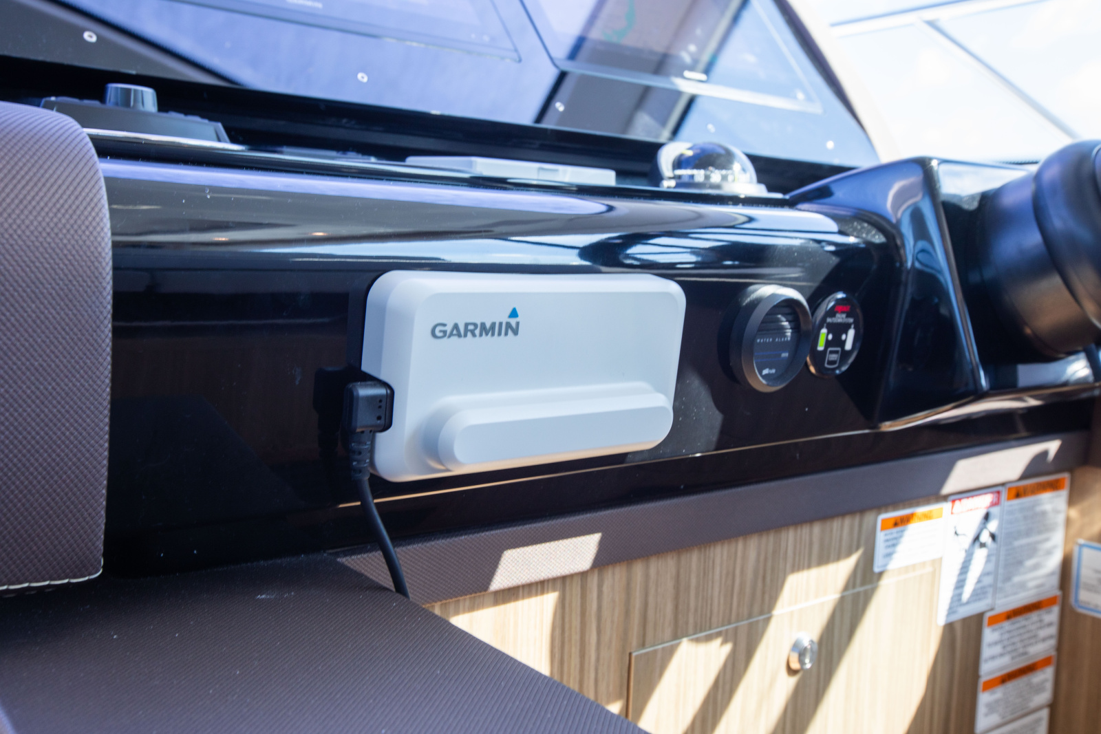 2024 Cruisers Yachts 50 Cantius