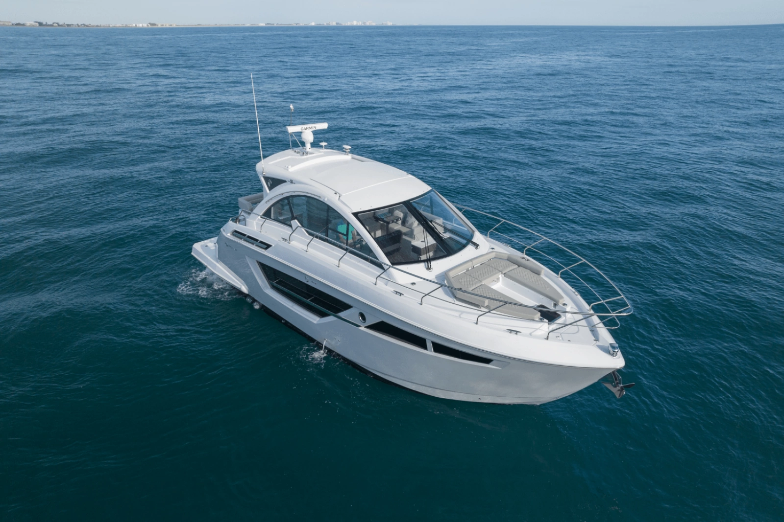2024 Cruisers Yachts 50 Cantius