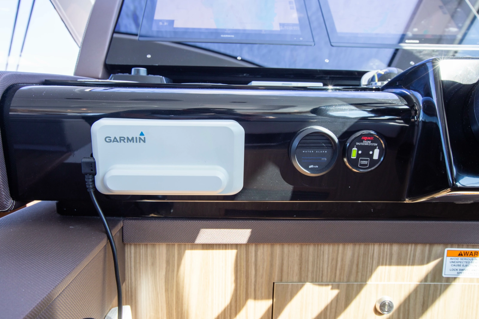 2024 Cruisers Yachts 50 Cantius