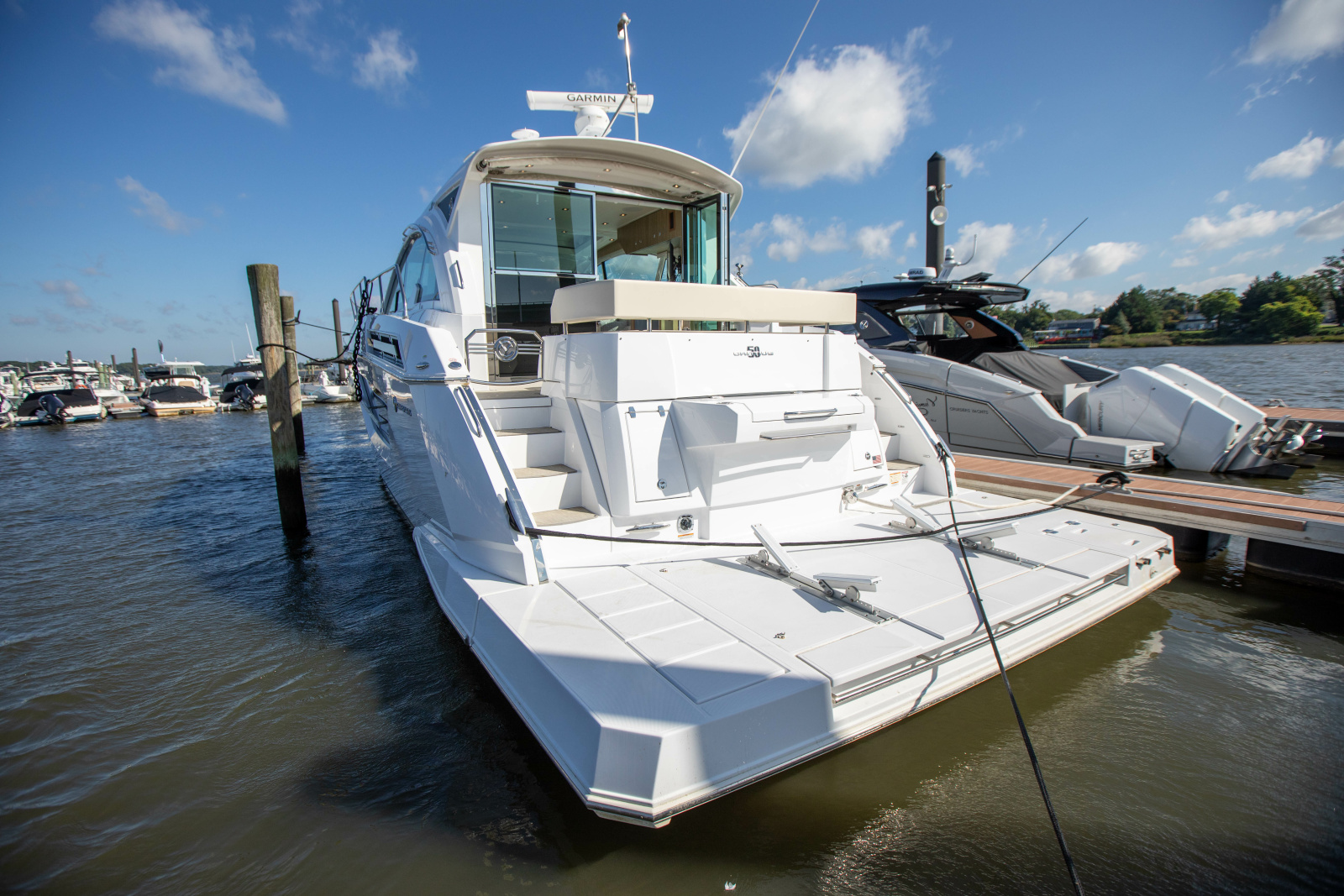 2024 Cruisers Yachts 50 Cantius