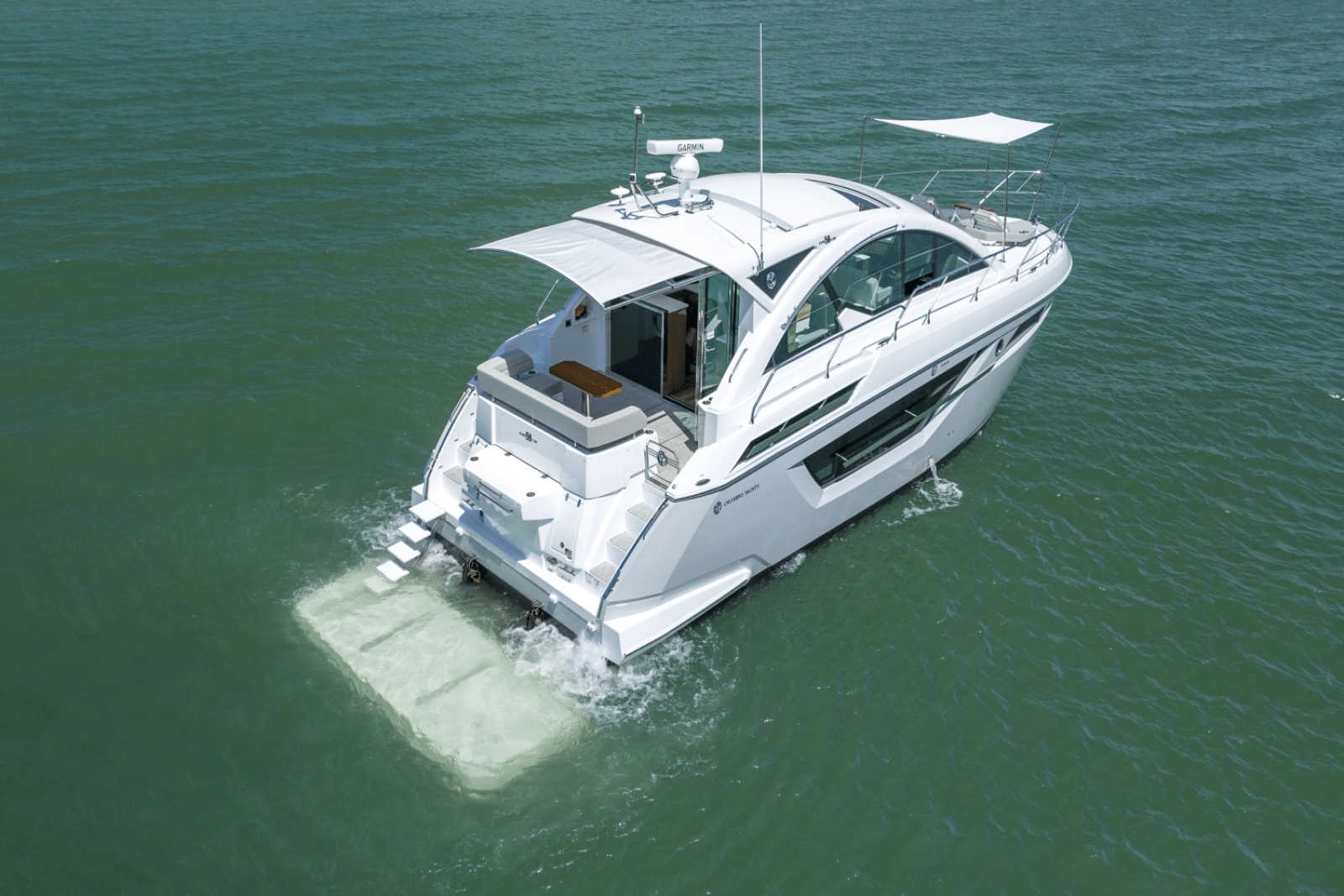 2024 Cruisers Yachts 50 Cantius
