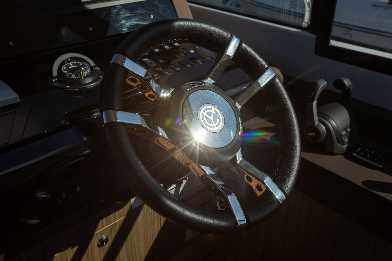 2024 Cruisers Yachts 50 Cantius