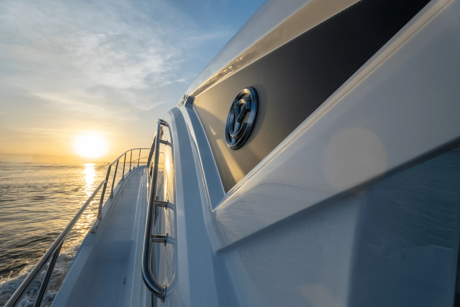 2024 Cruisers Yachts 50 Cantius