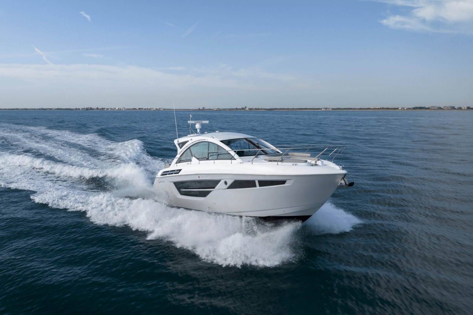 2024 Cruisers Yachts 50 Cantius