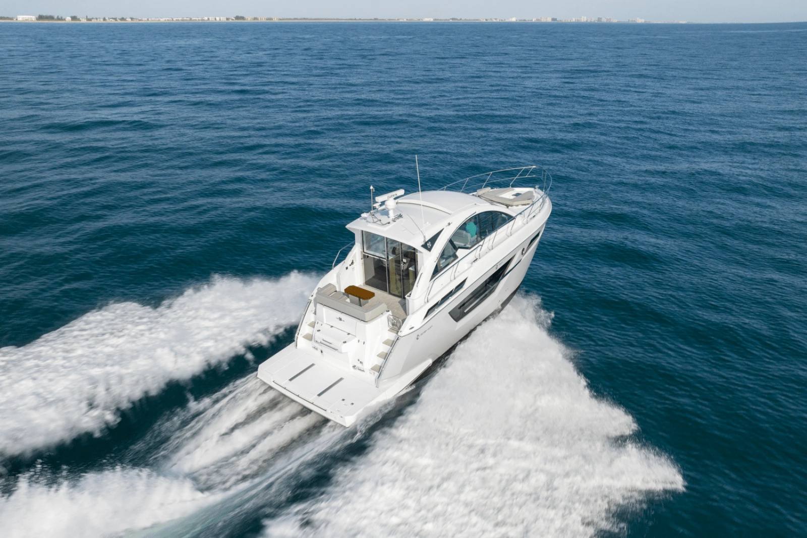 2024 Cruisers Yachts 50 Cantius