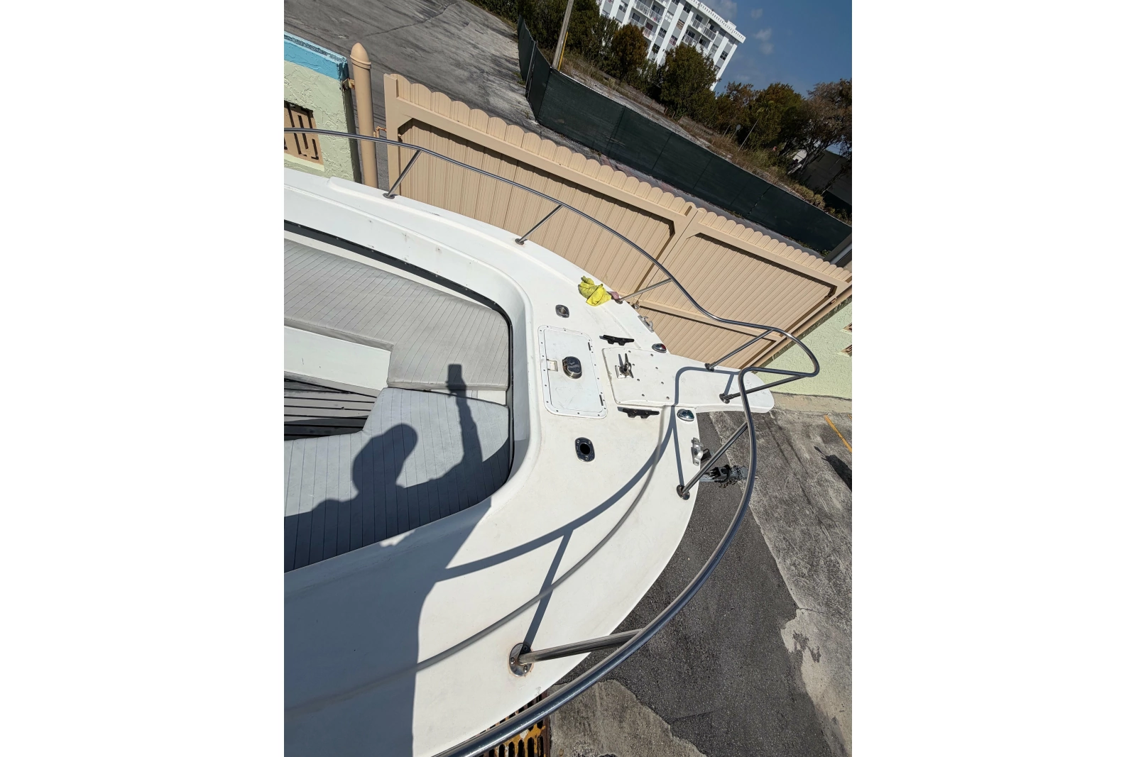 1997 Dusky 256 Center Console