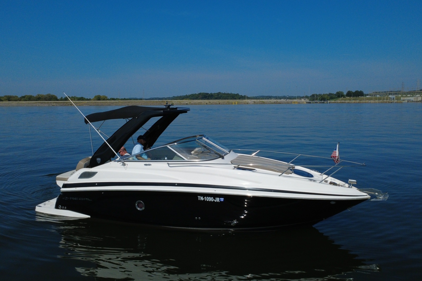 2018 Regal 28 Express