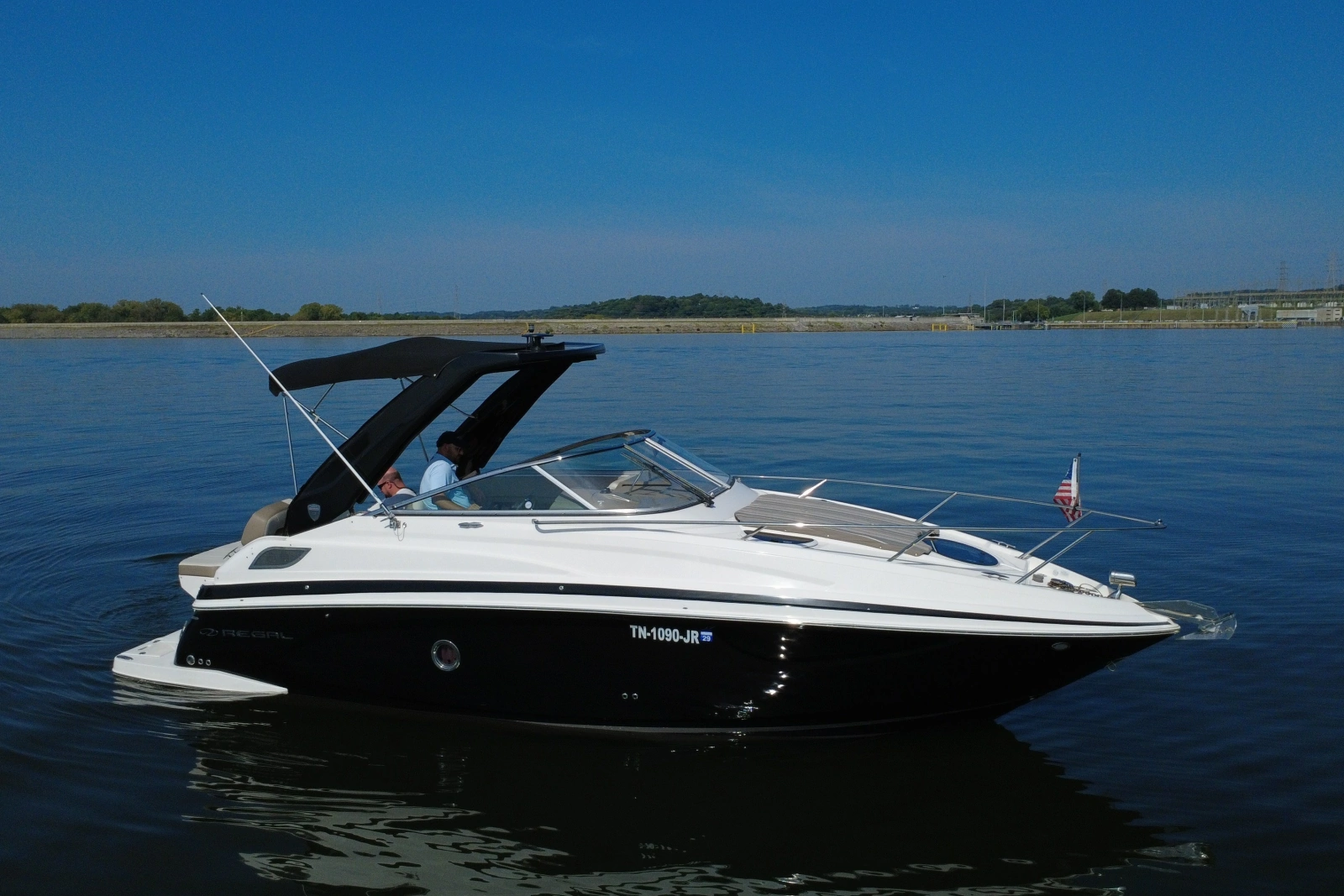 2018 Regal 28 Express