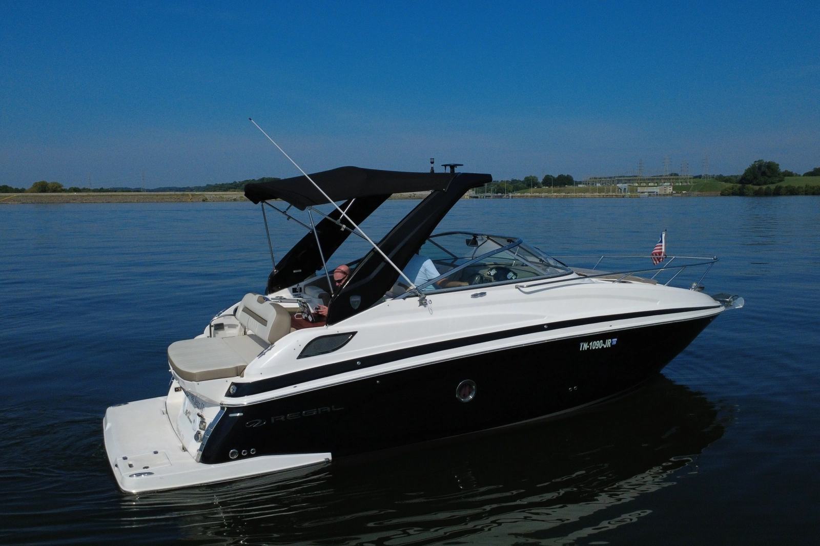 2018 Regal 28 Express