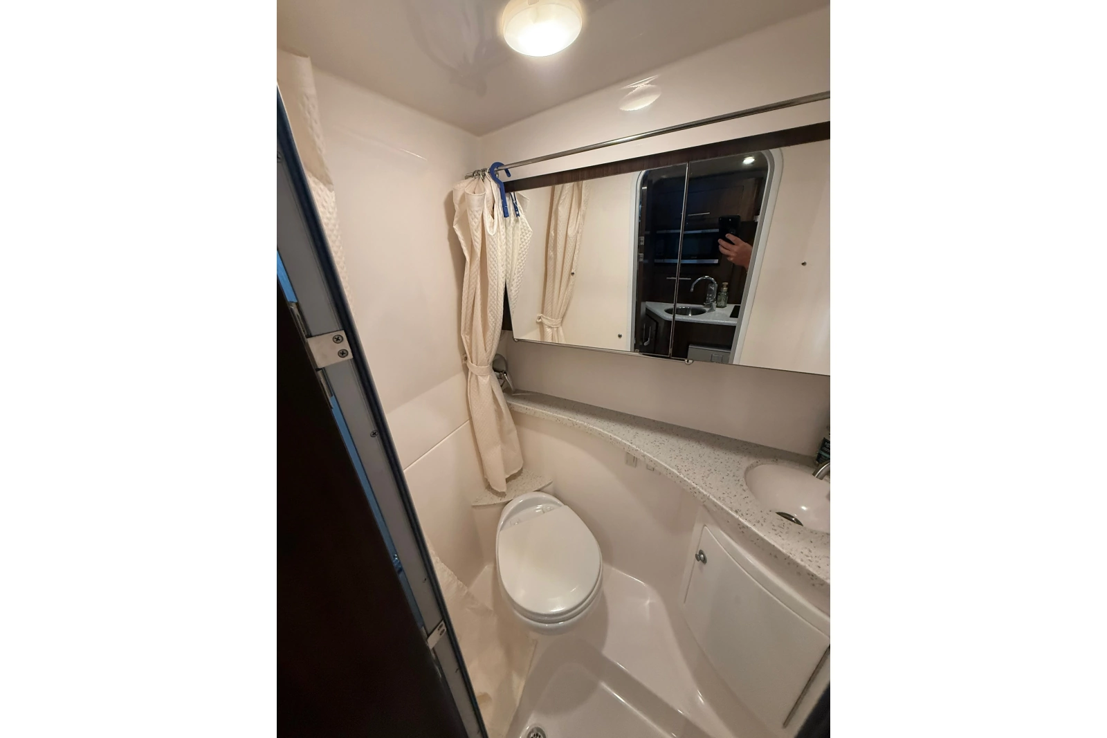 2018 Regal 28 Express