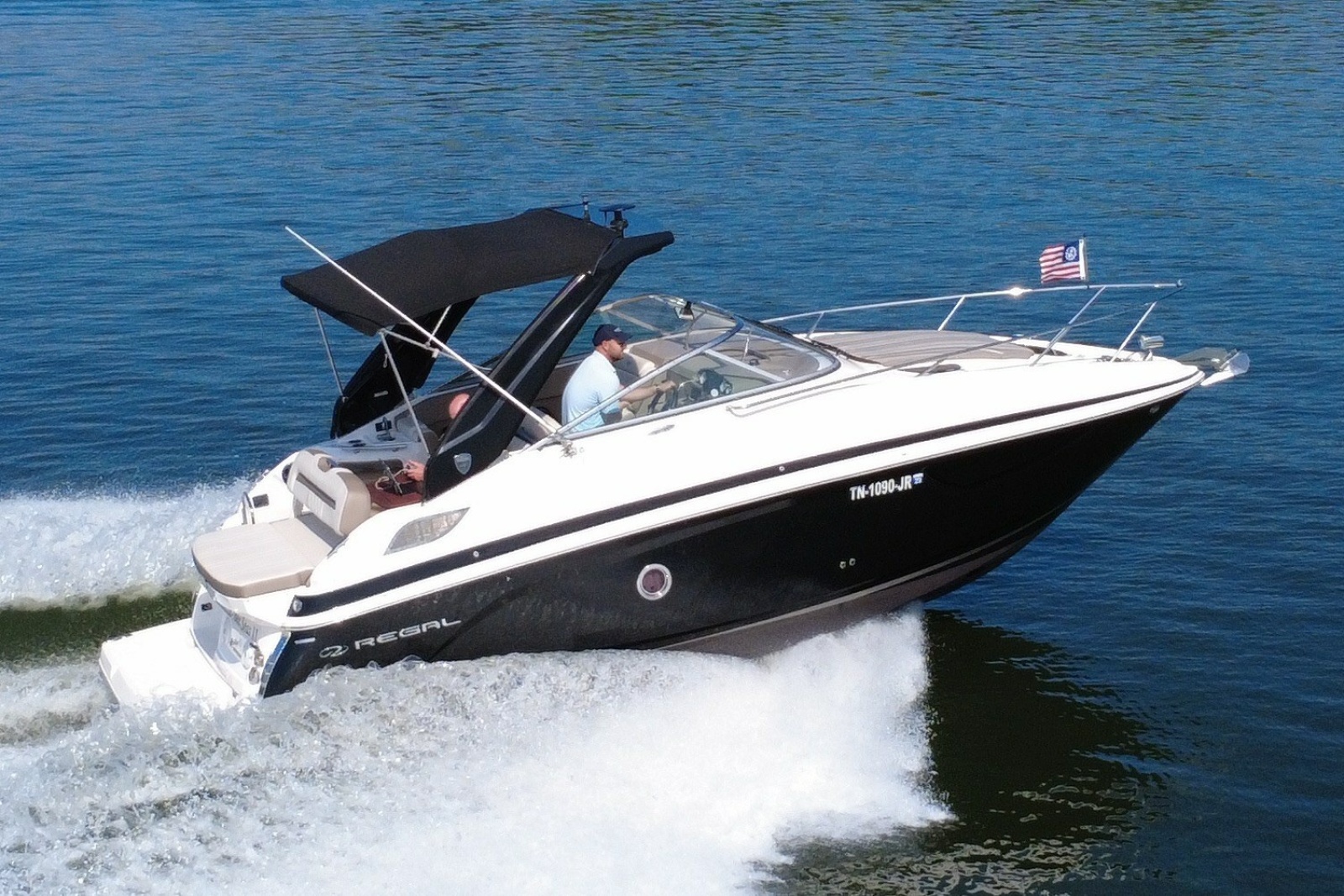 2018 Regal 28 Express