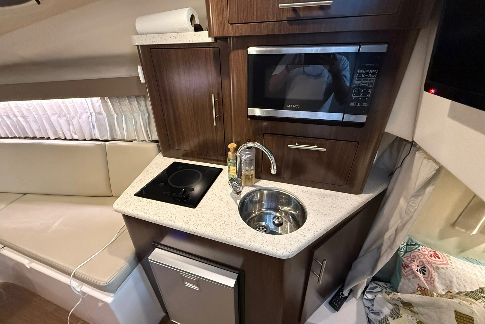 2018 Regal 28 Express