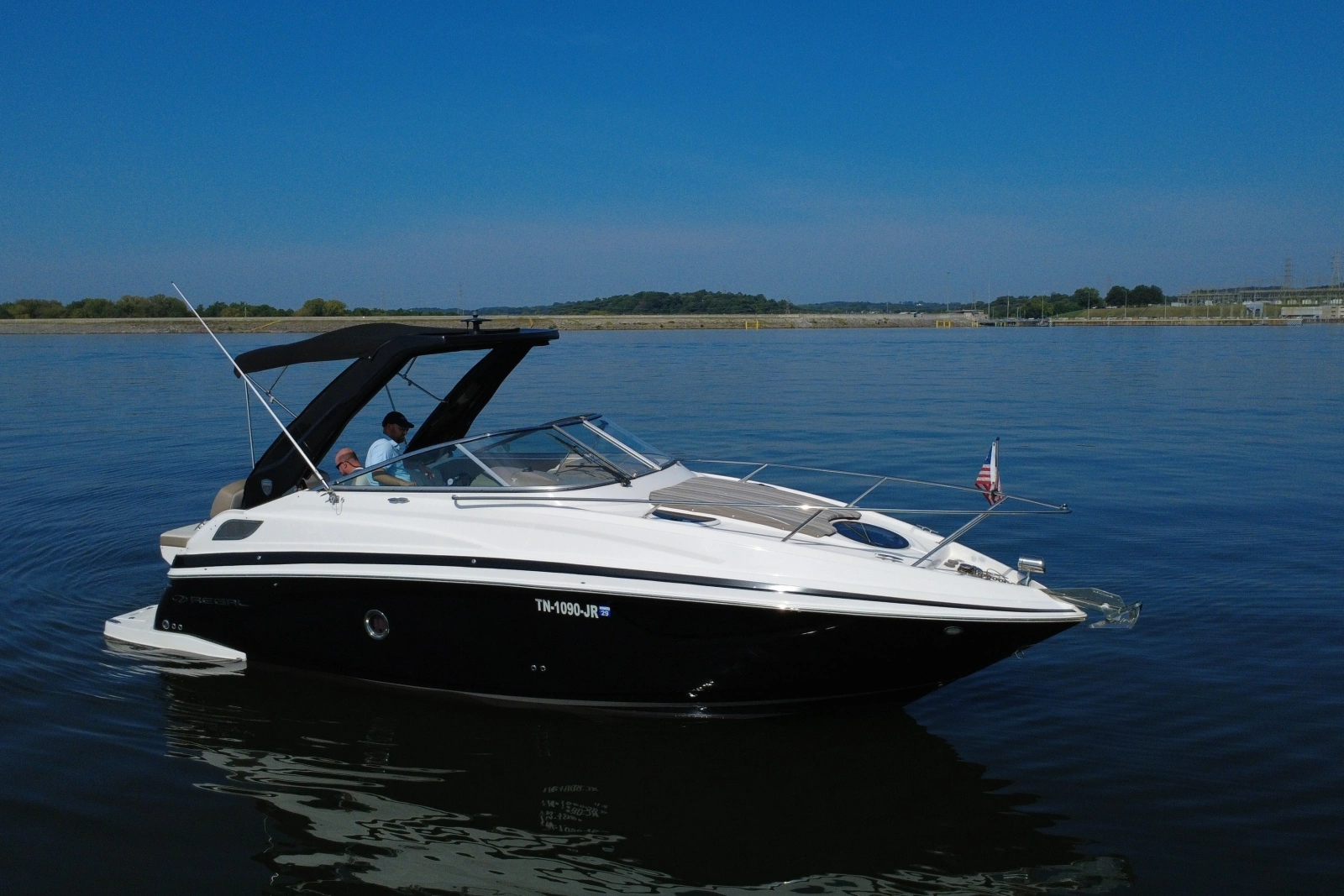 2018 Regal 28 Express