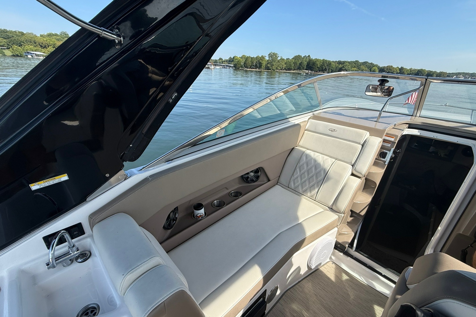 2018 Regal 28 Express