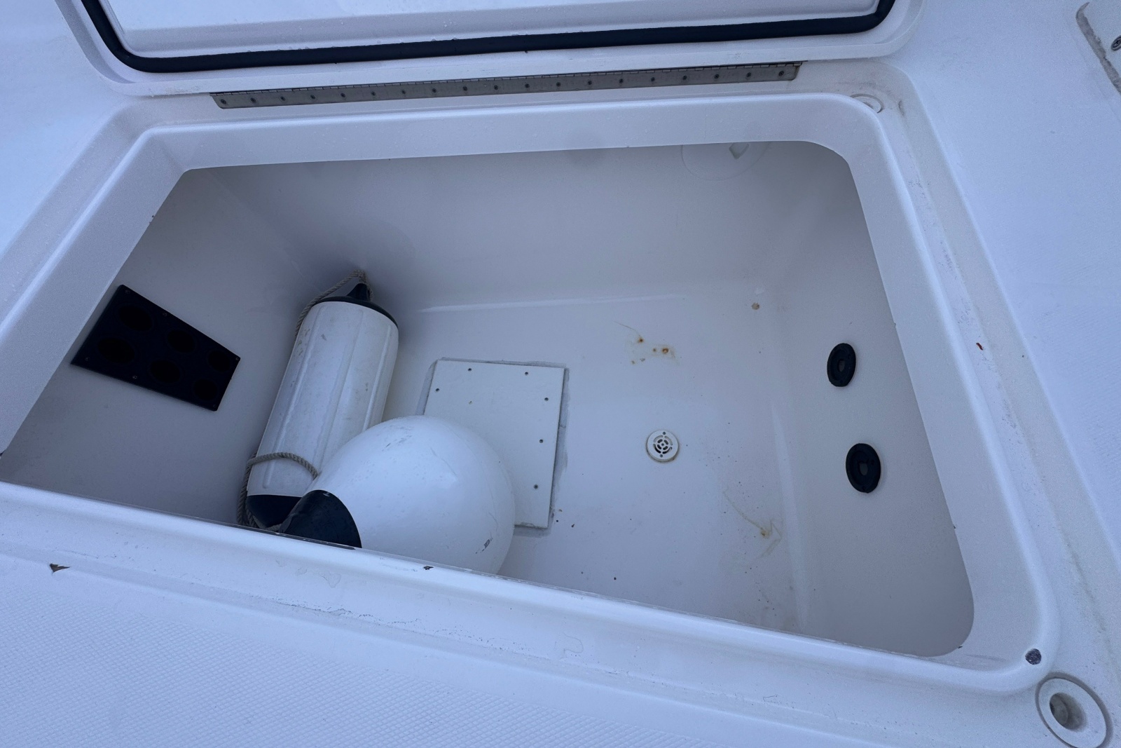 2016 Regulator 34