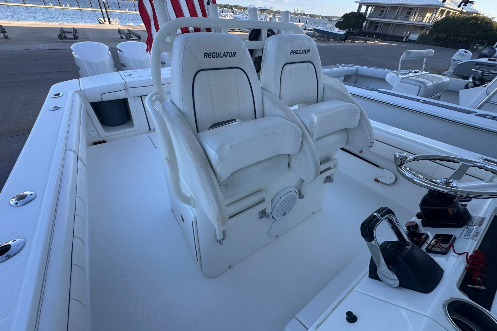 2016 Regulator 34