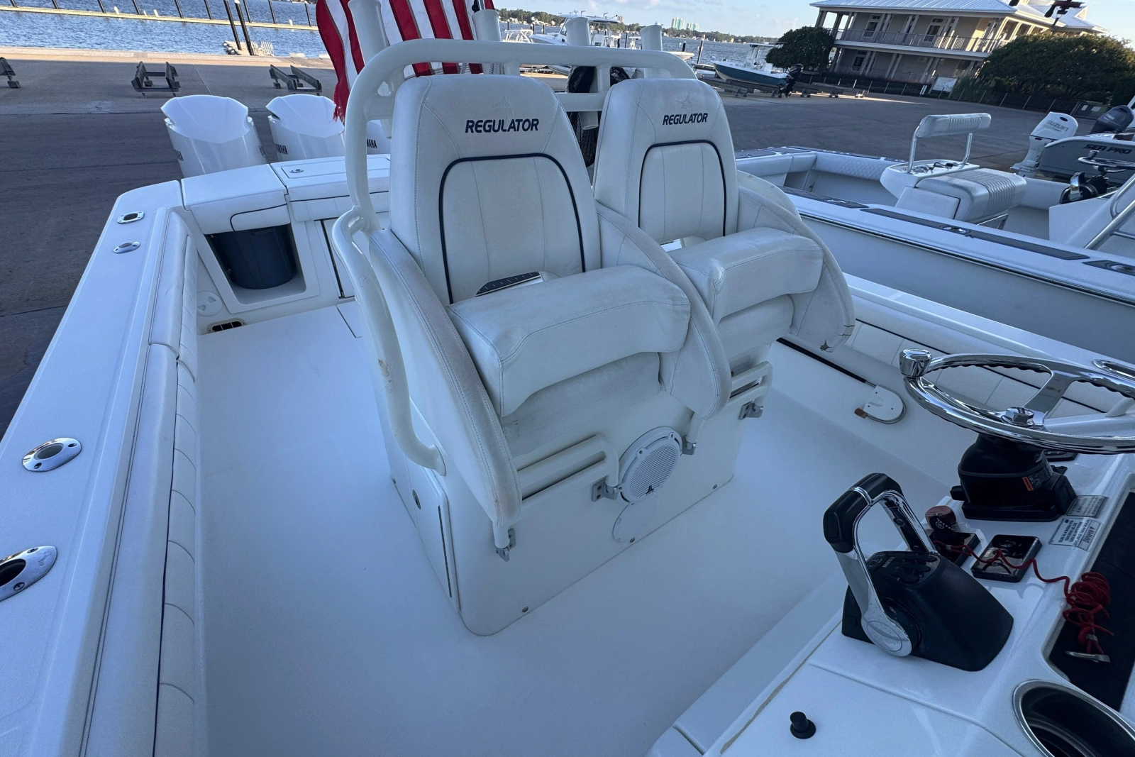 2016 Regulator 34