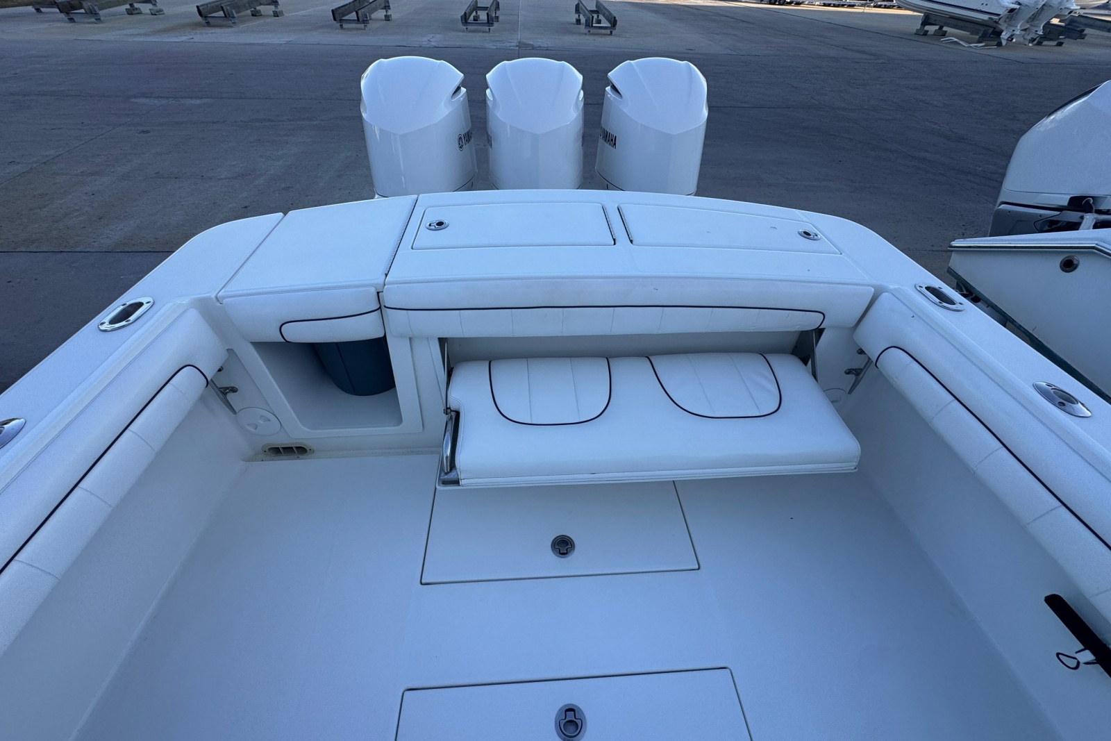 2016 Regulator 34