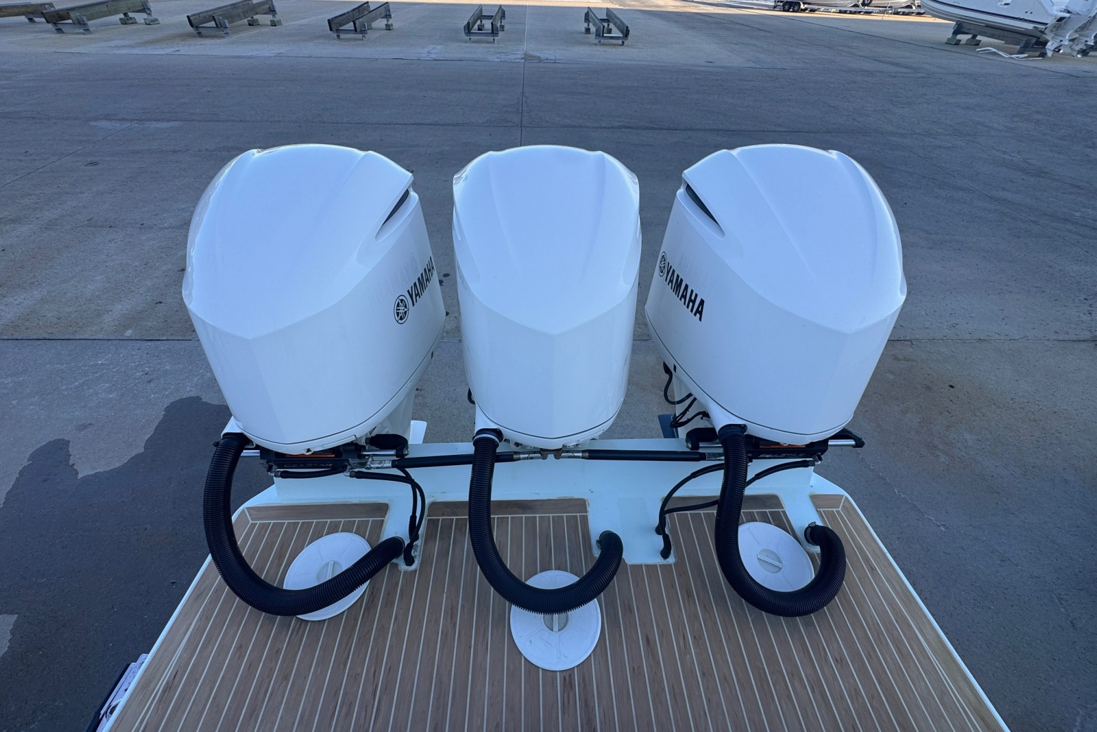 2016 Regulator 34