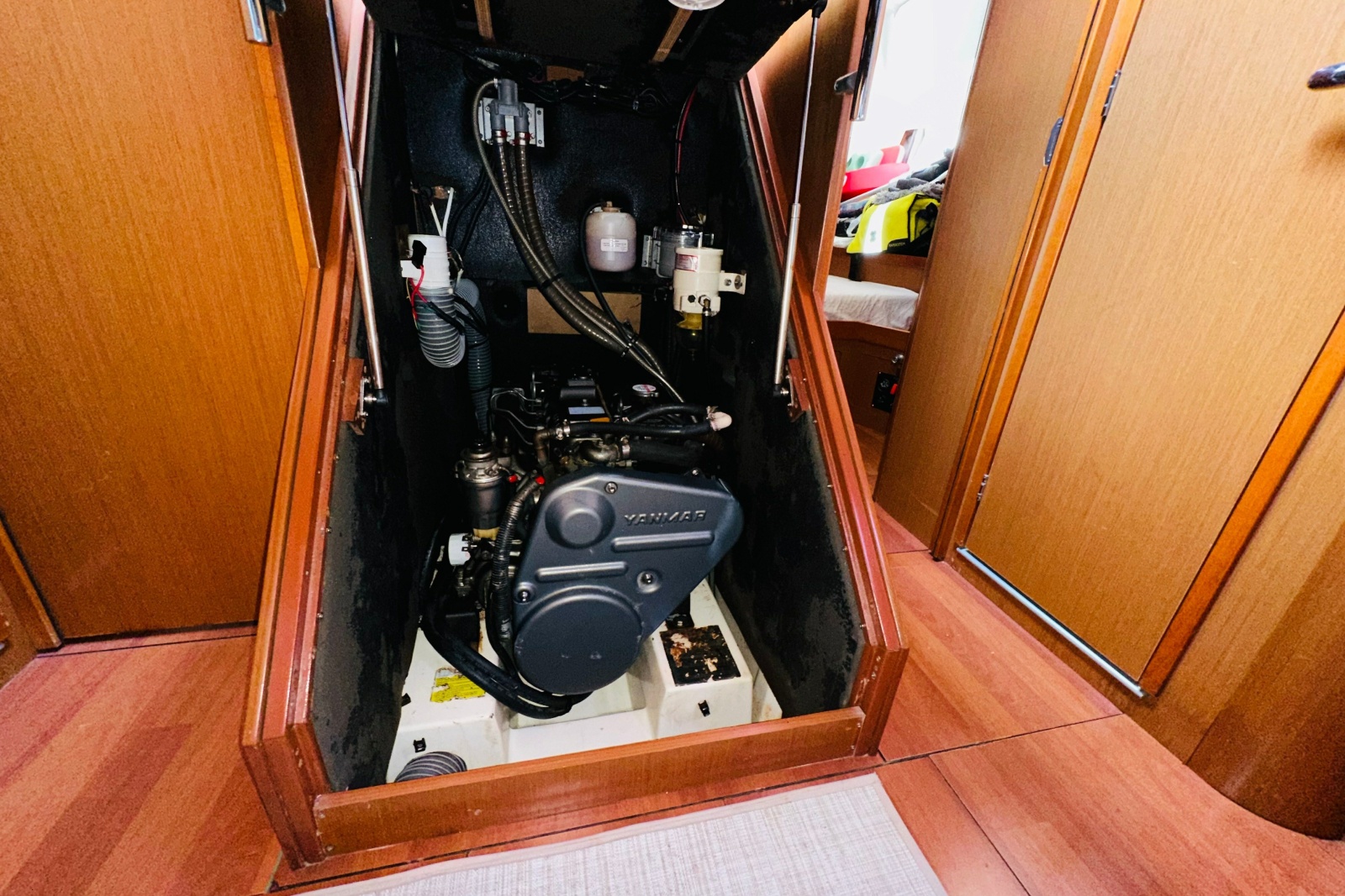 2014 Beneteau Oceanis 48