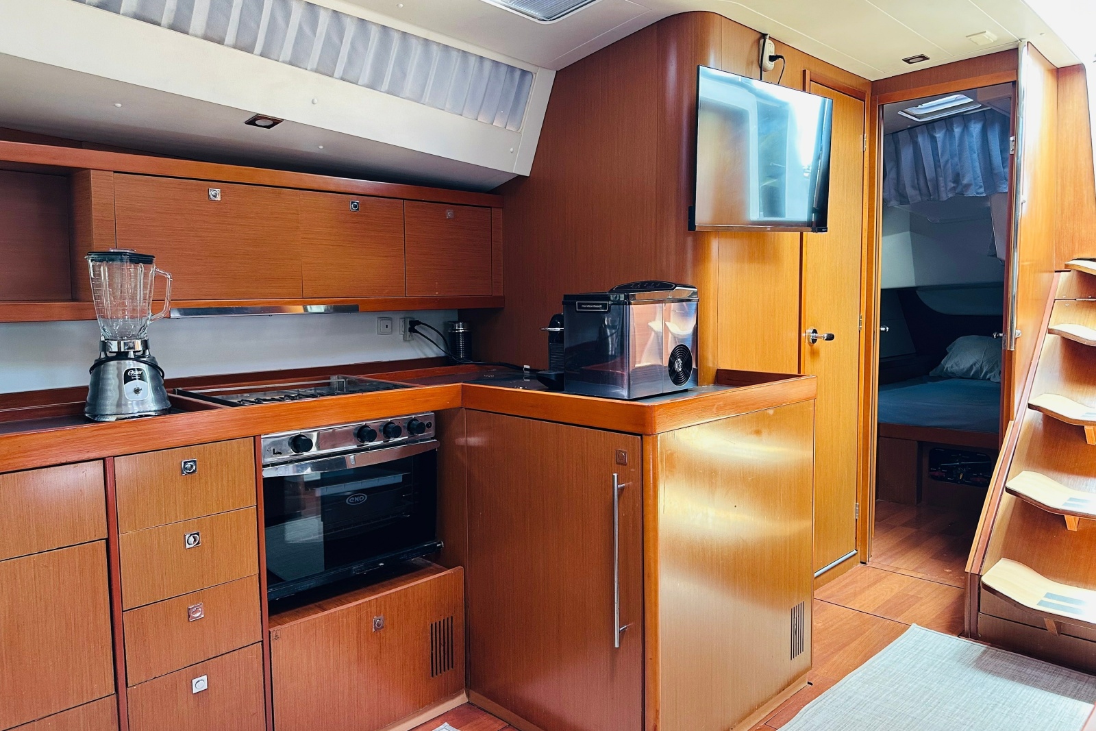 2014 Beneteau Oceanis 48