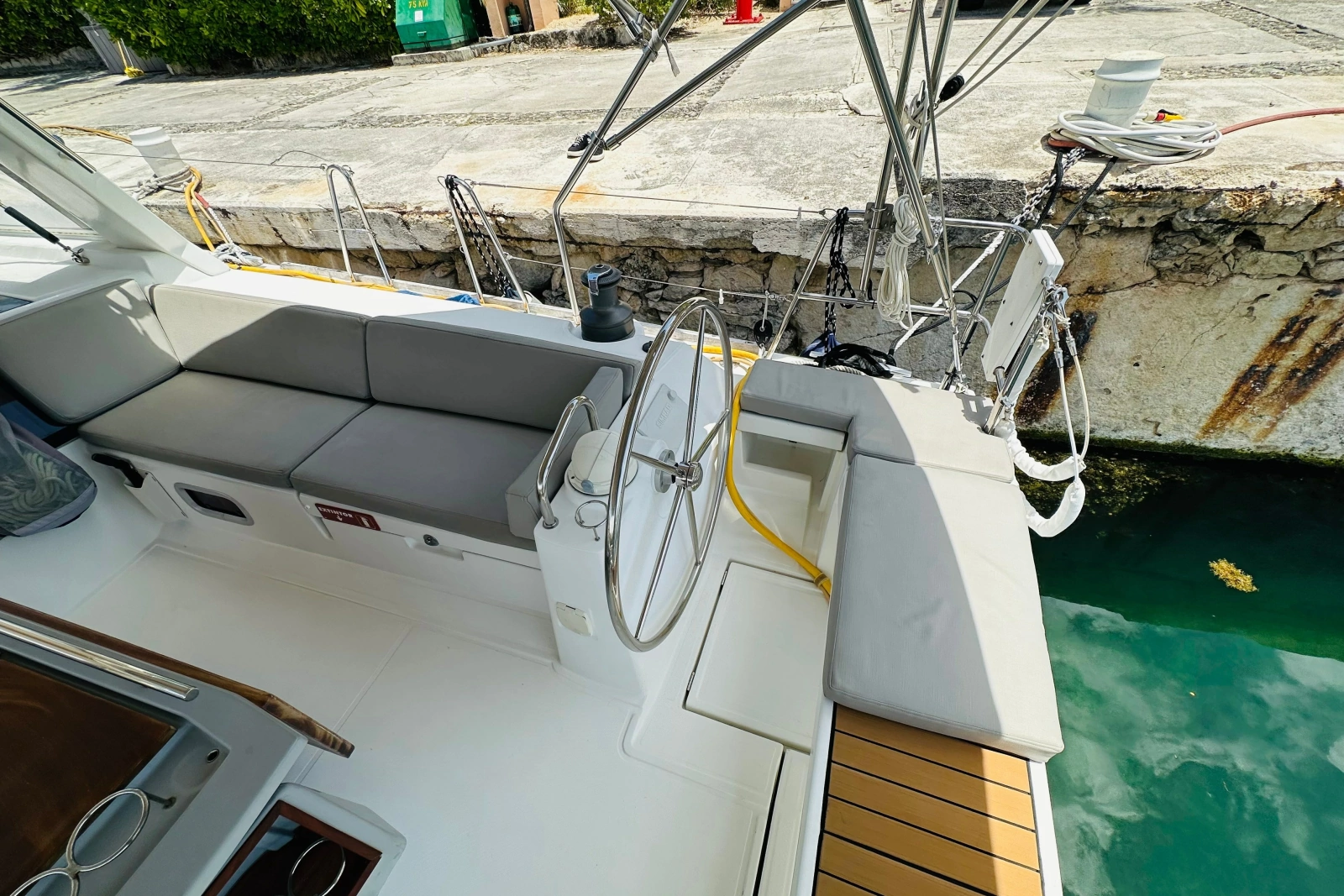 2014 Beneteau Oceanis 48