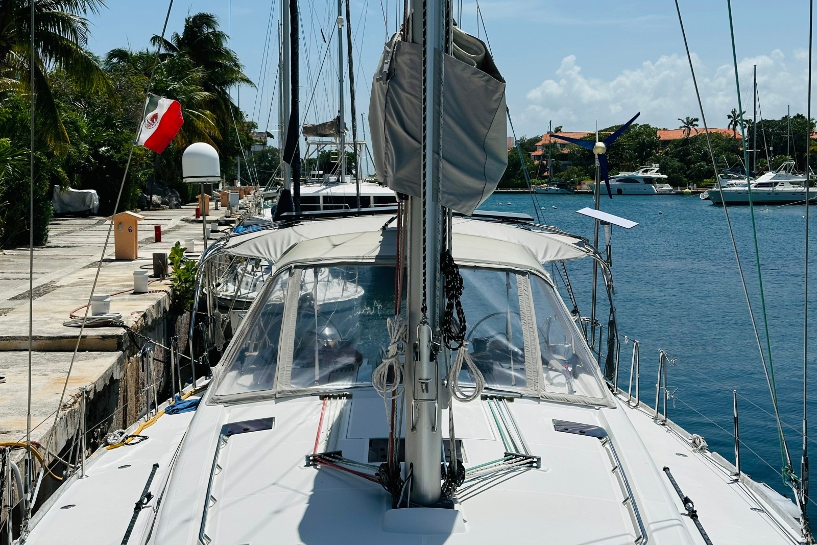 2014 Beneteau Oceanis 48