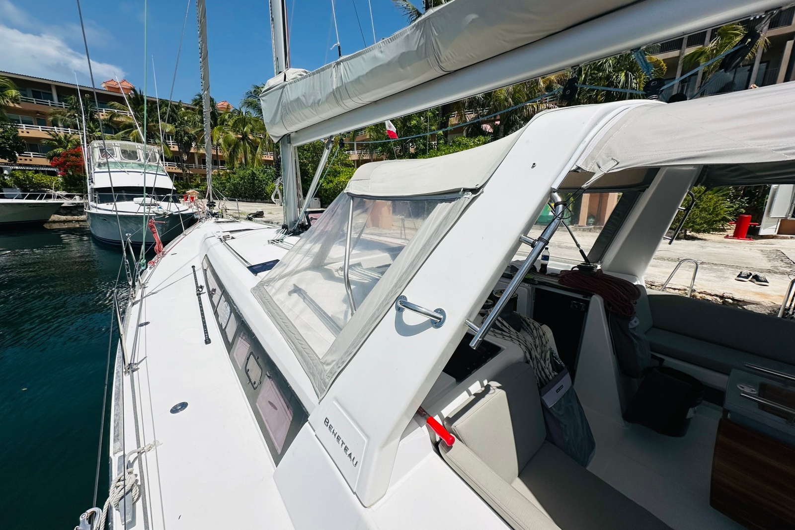 2014 Beneteau Oceanis 48