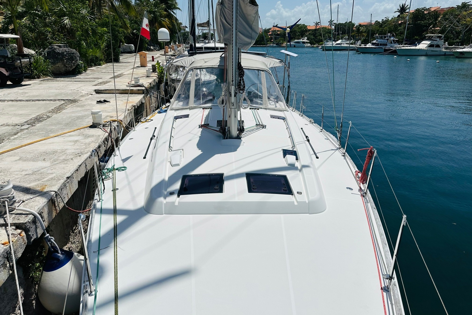 2014 Beneteau Oceanis 48