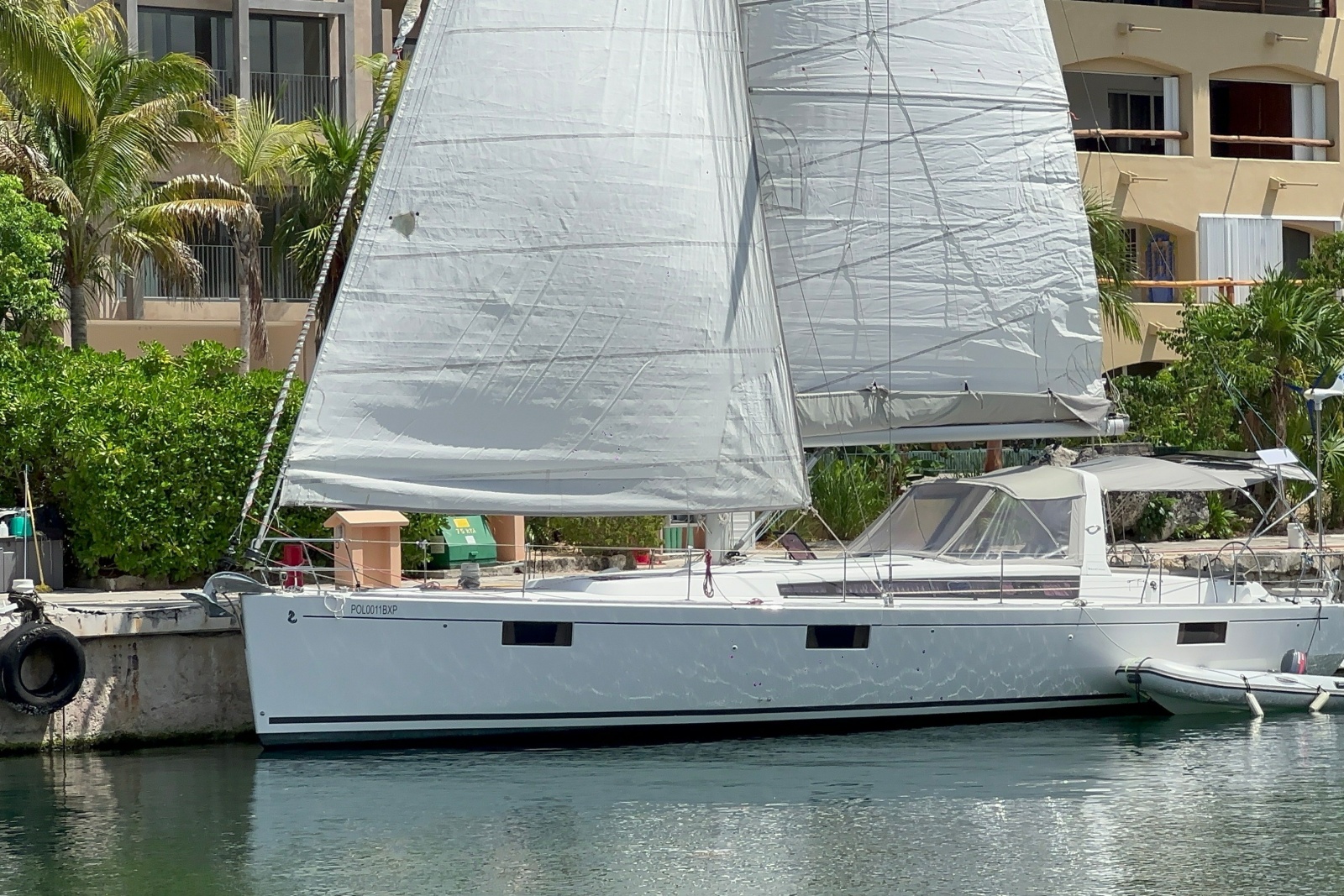 2014 Beneteau Oceanis 48