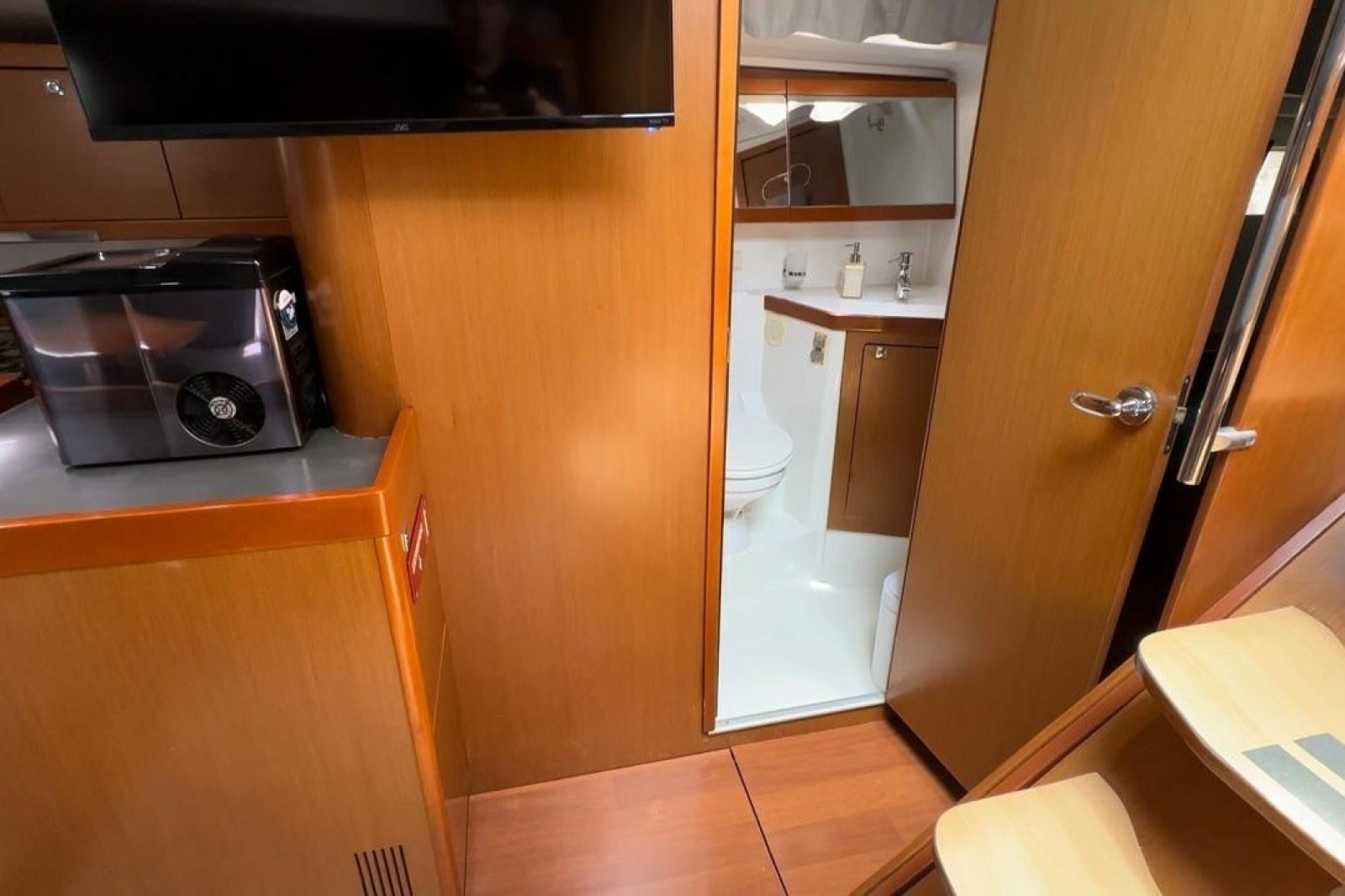 2014 Beneteau Oceanis 48