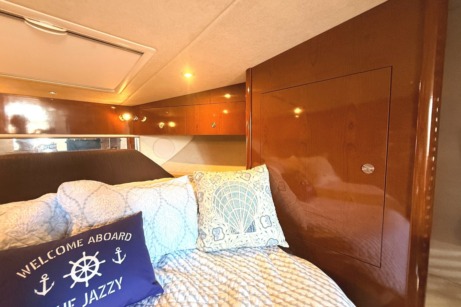 2013 Sea Ray Sundancer 370