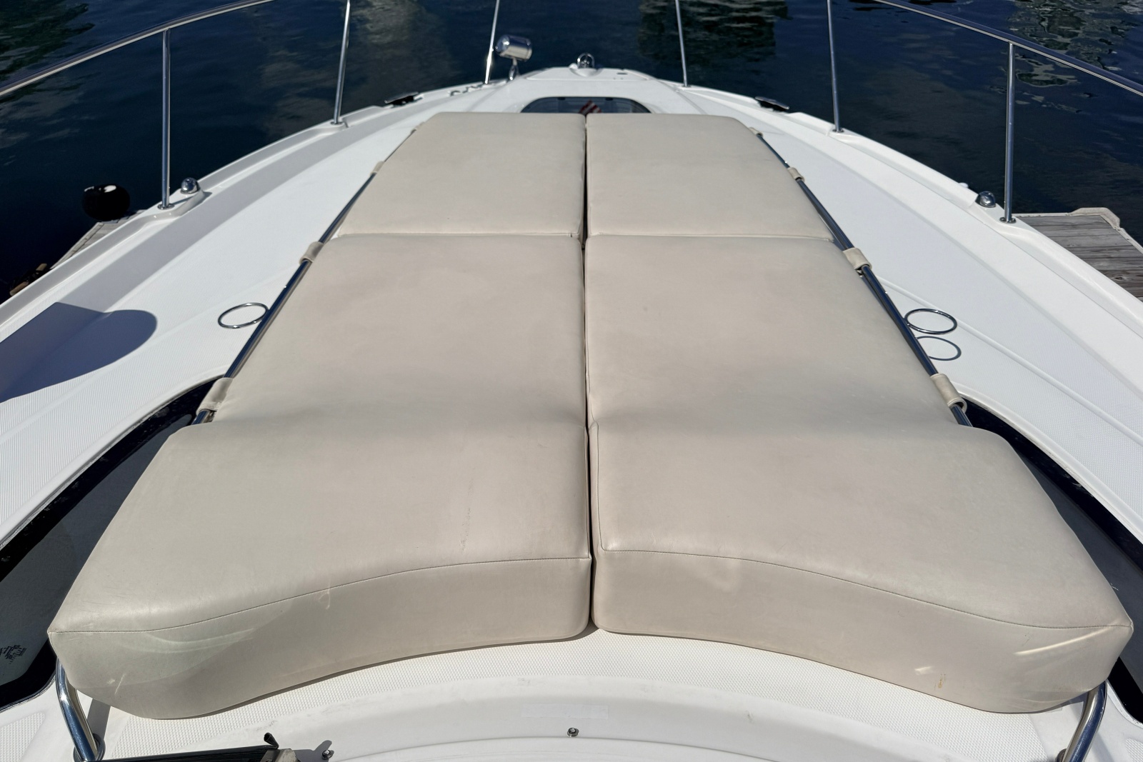 2013 Sea Ray Sundancer 370