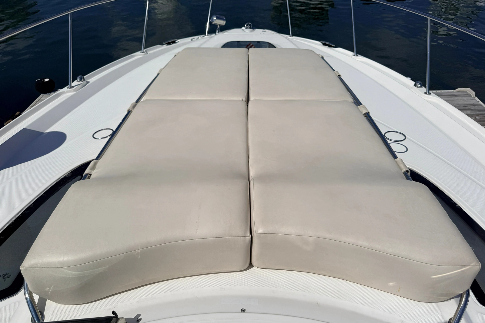 2013 Sea Ray Sundancer 370