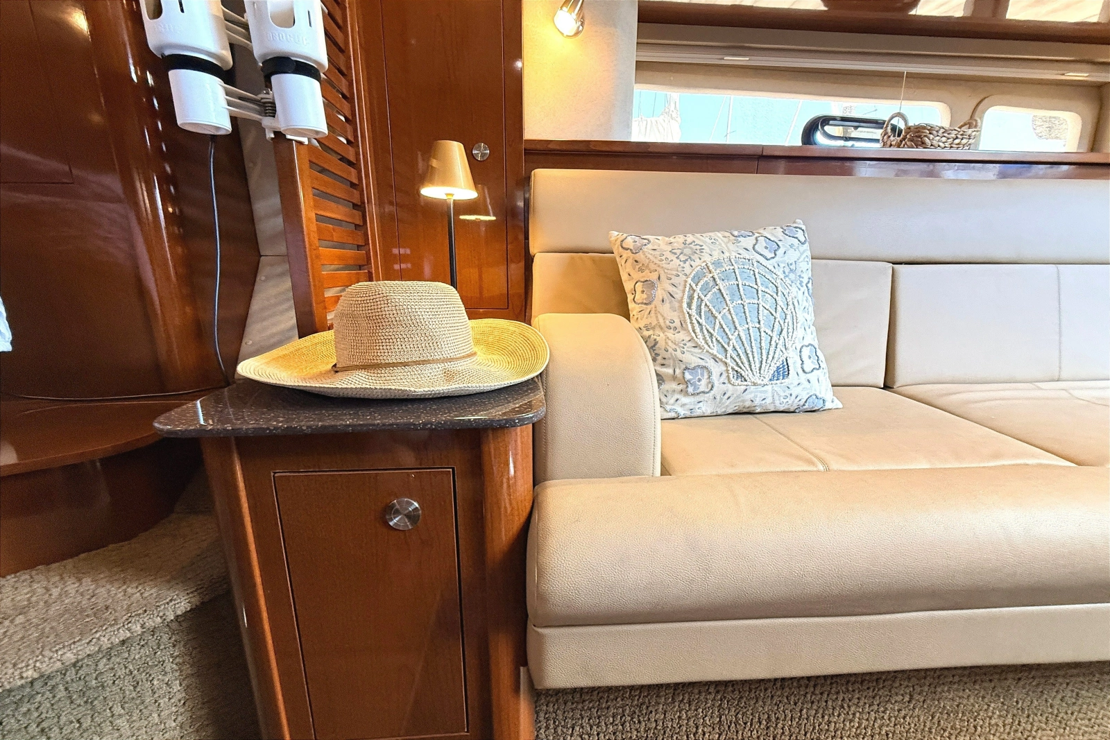 2013 Sea Ray Sundancer 370