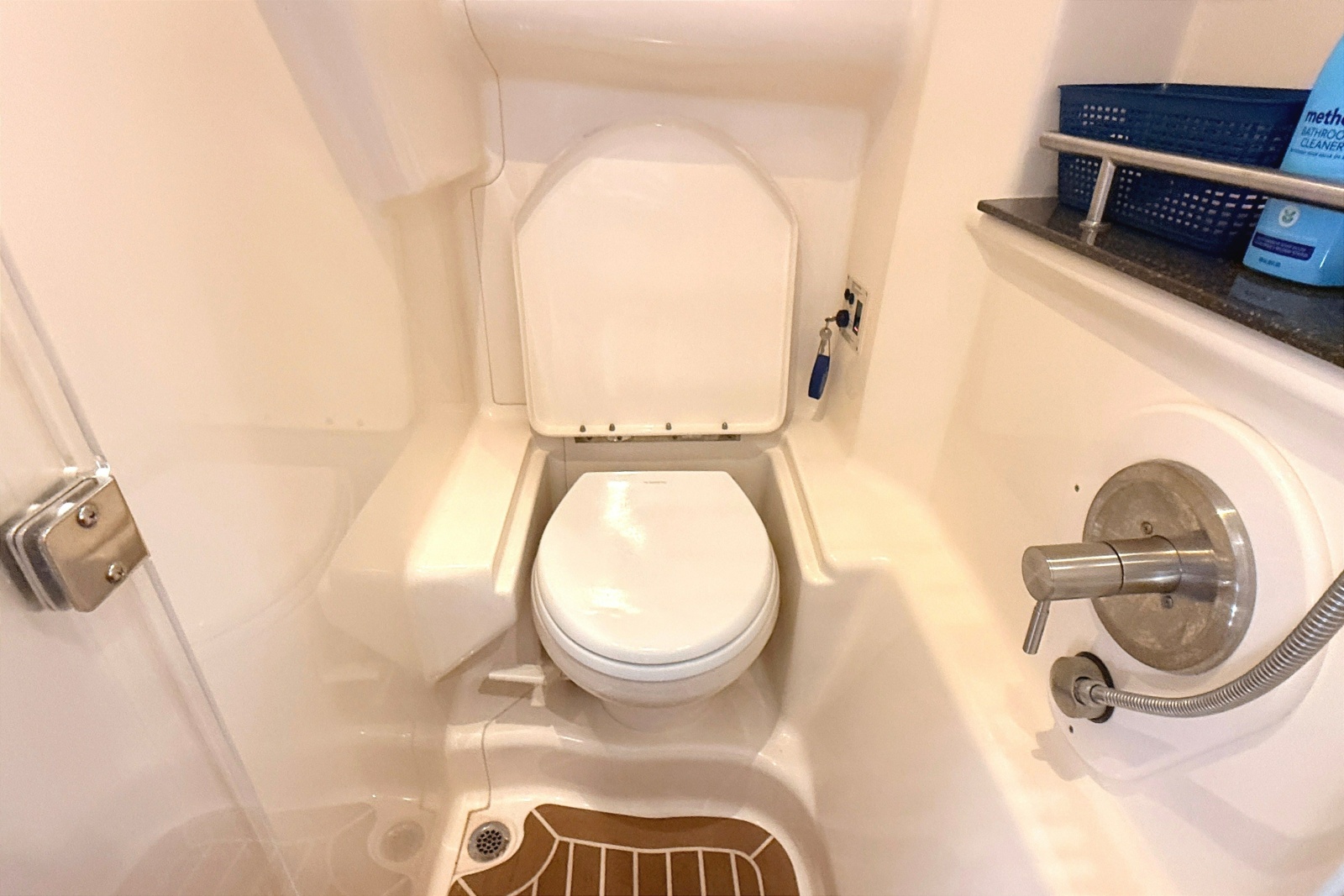 2013 Sea Ray Sundancer 370