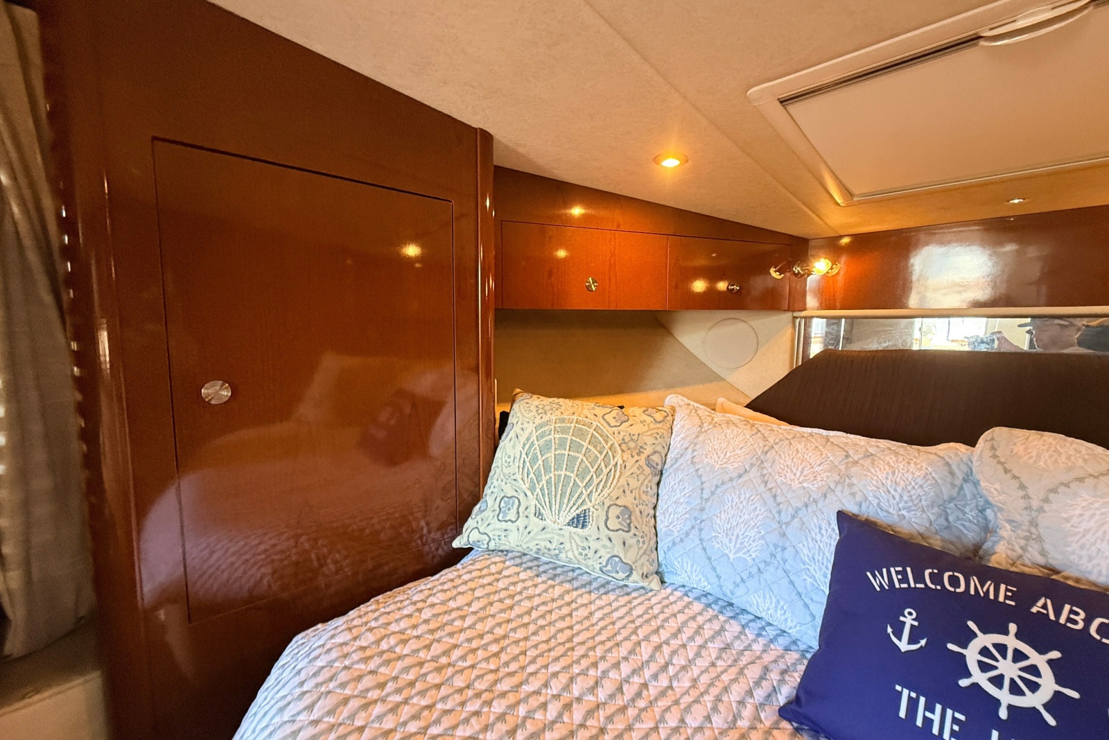 2013 Sea Ray Sundancer 370