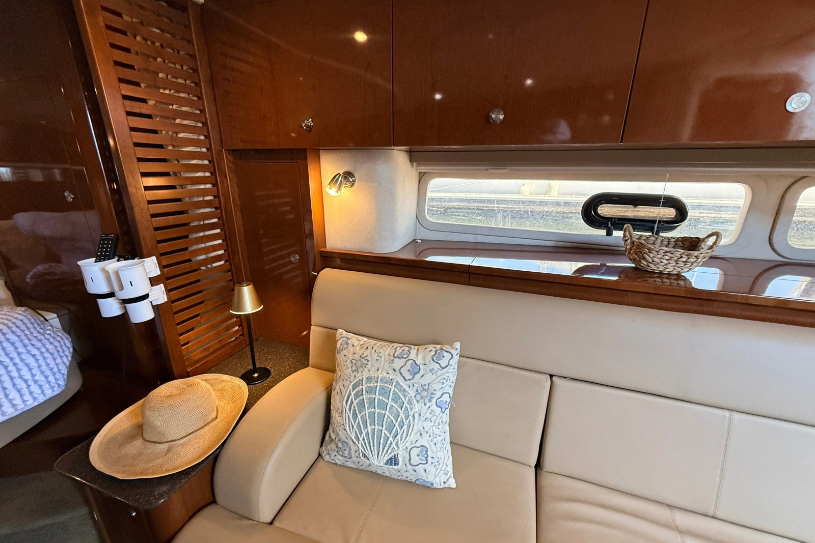2013 Sea Ray Sundancer 370