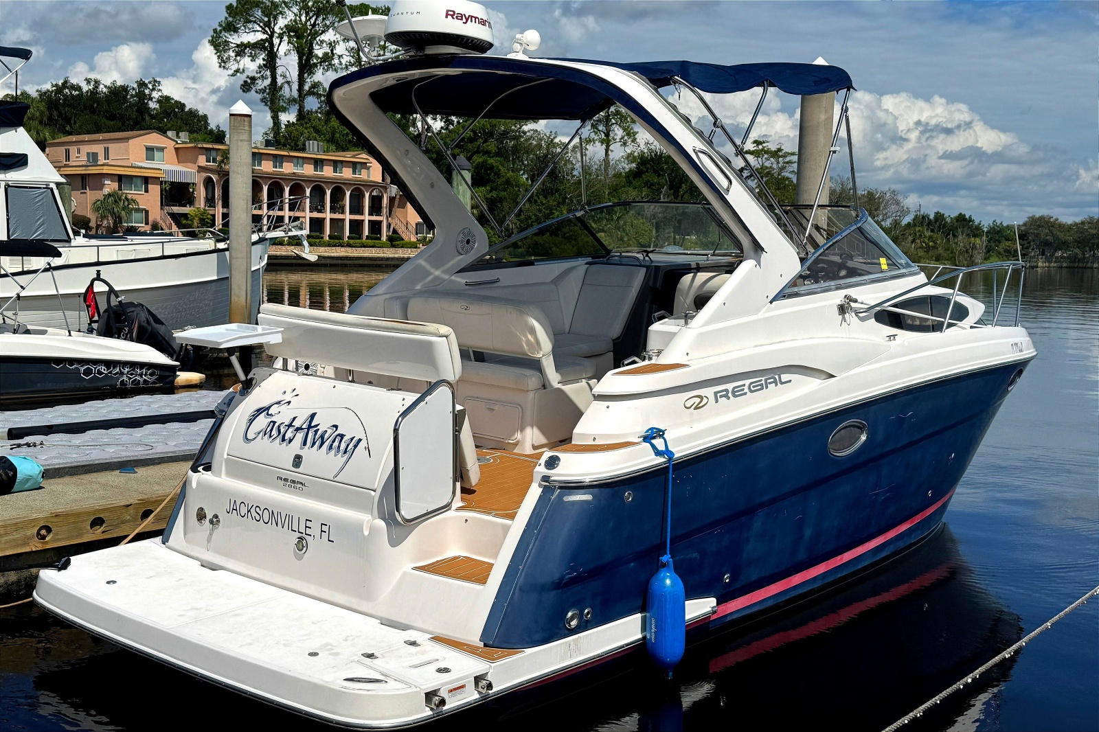 2010 Regal 2860 Window Express