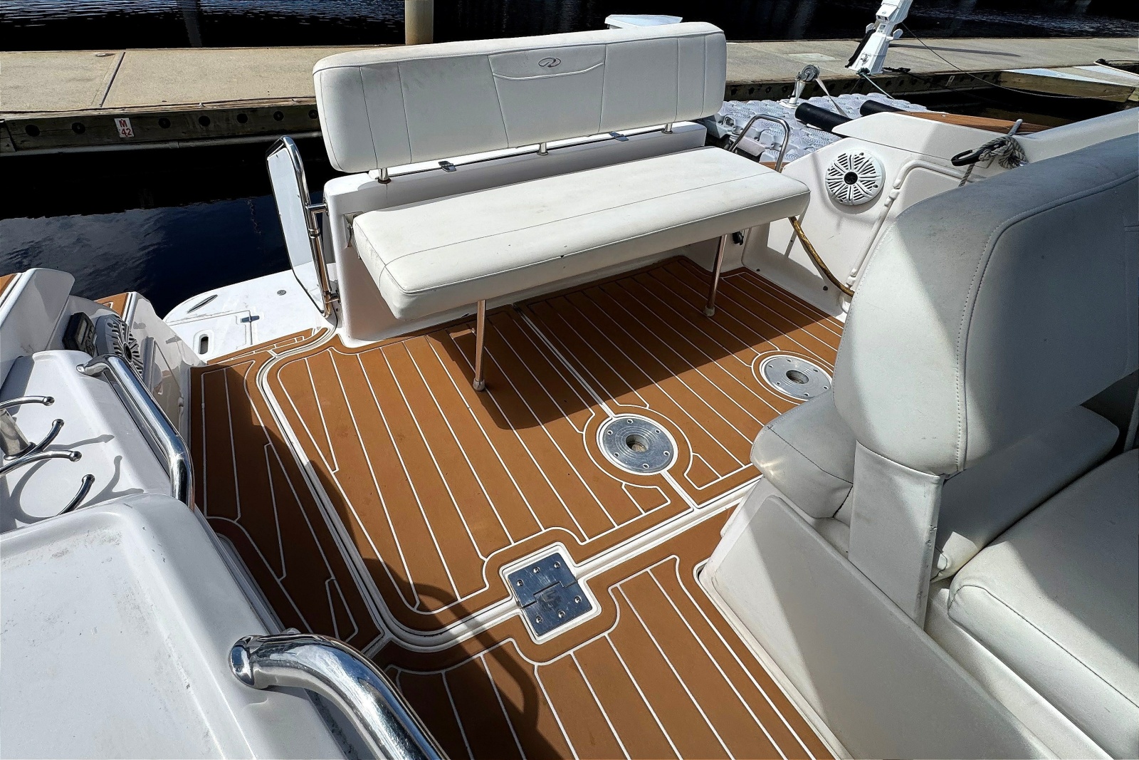 2010 Regal 2860 Window Express
