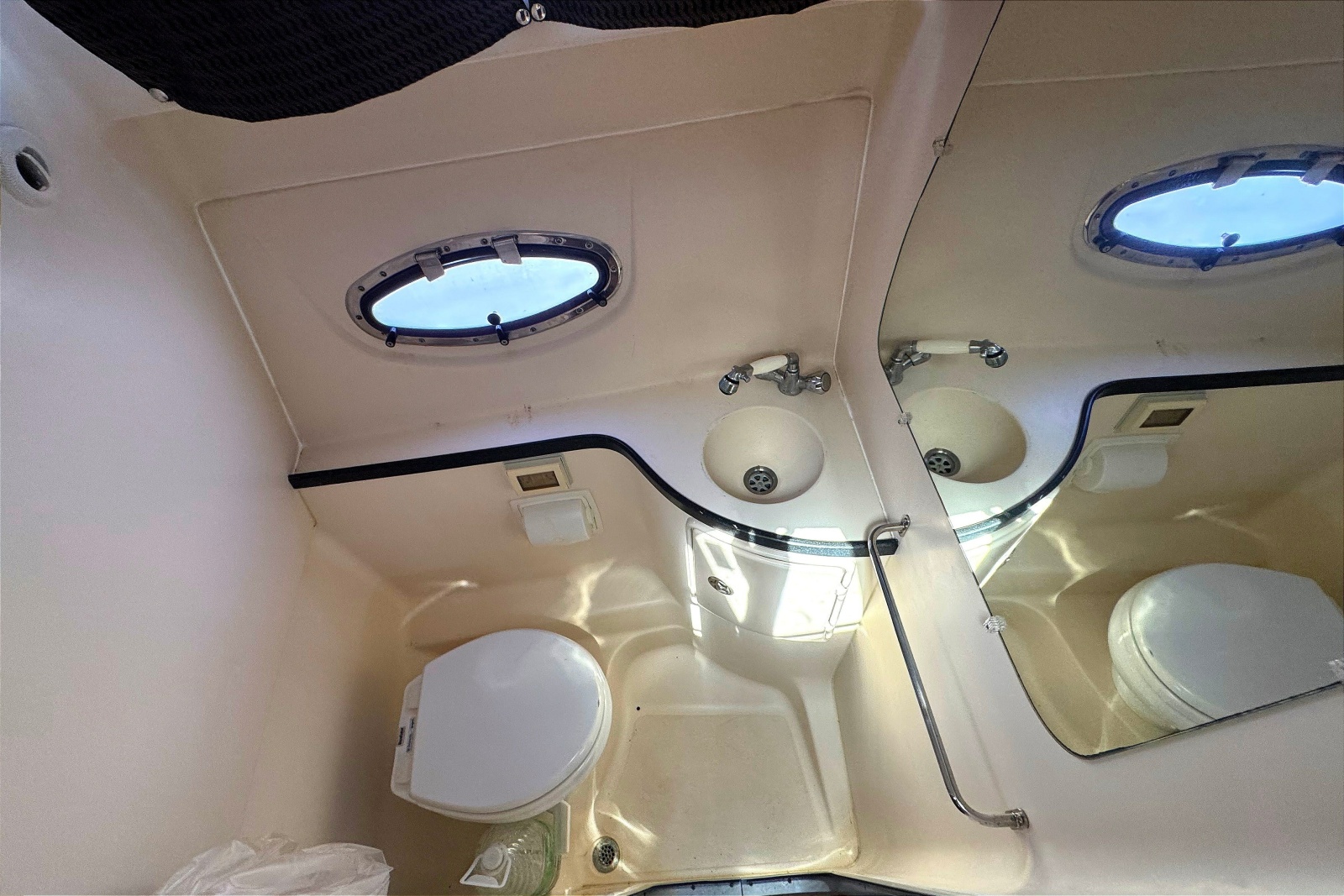 2010 Regal 2860 Window Express